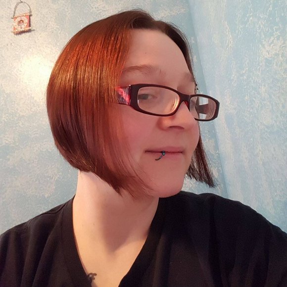 Meet your Posher, Holly - Picture 11 of 13